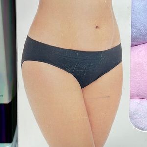 Secret Treasures Women’s Seamless Bikini Panties